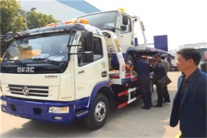 夏河汽车道路救援拖车价格